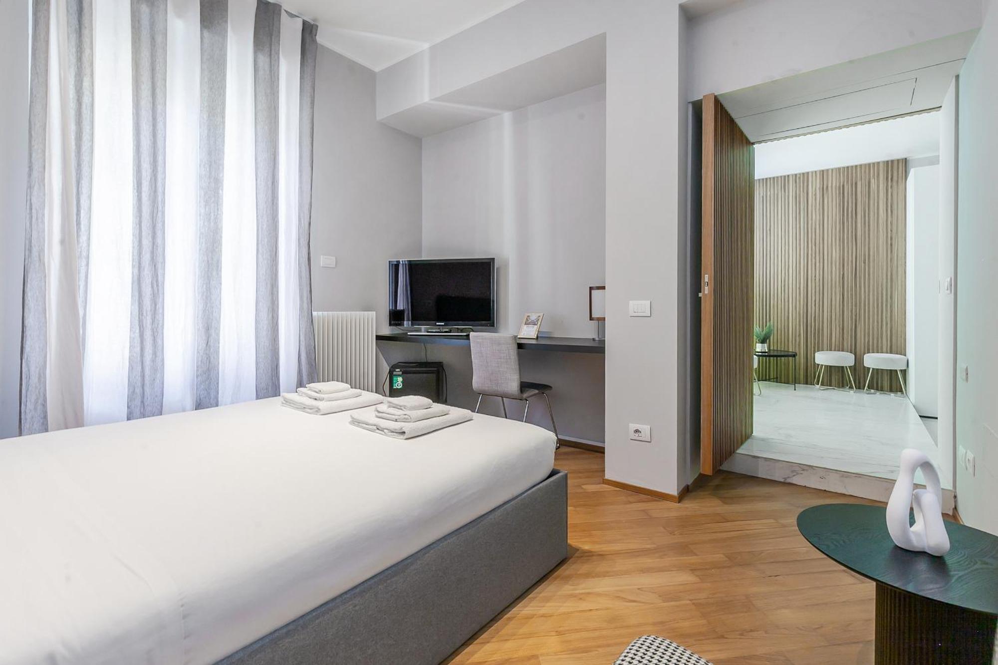 Appartement San Babila Prestige - A Few Steps From Duomo Milan