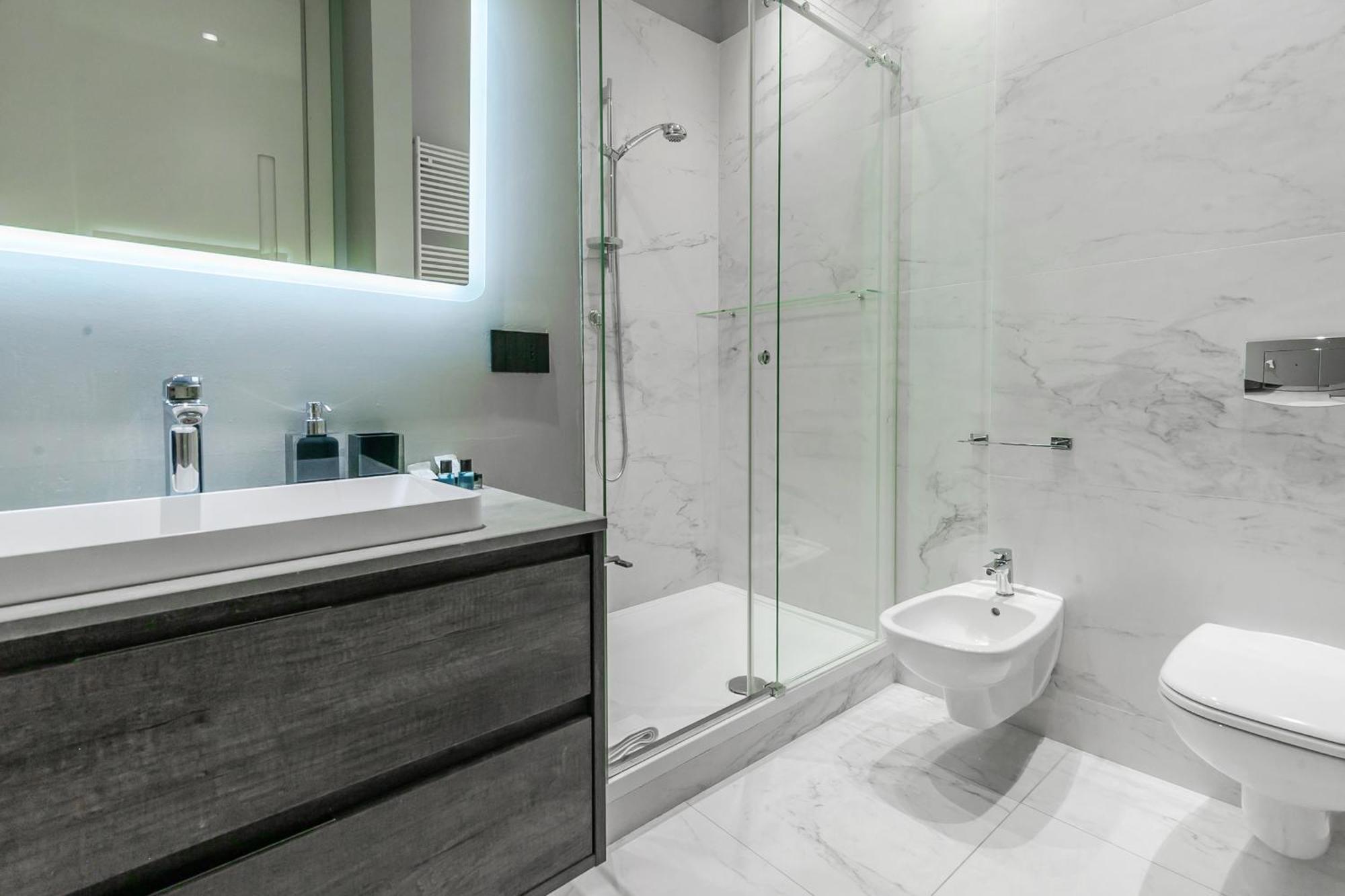 Appartement San Babila Prestige - A Few Steps From Duomo *